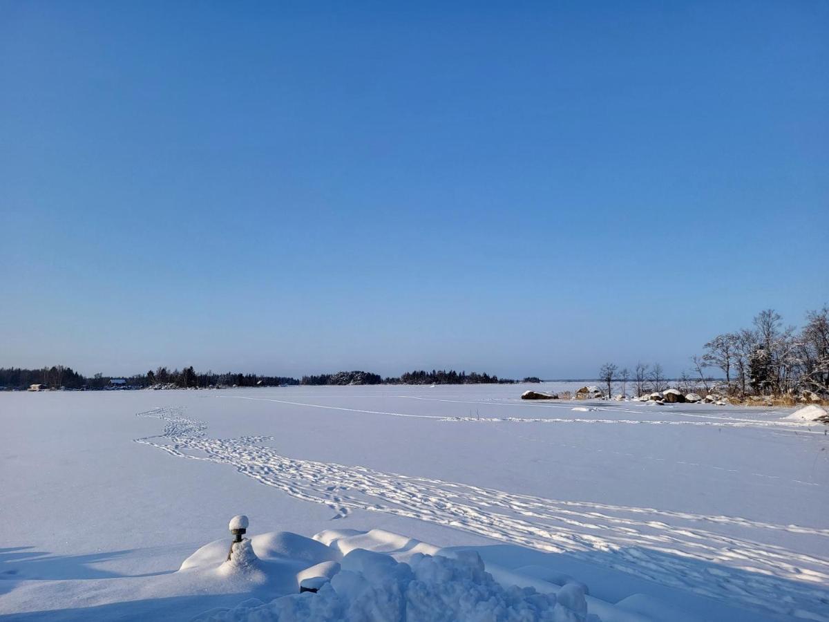 3 Bedroom Cottage With Sauna By The Sea Vaasa Ngoại thất bức ảnh