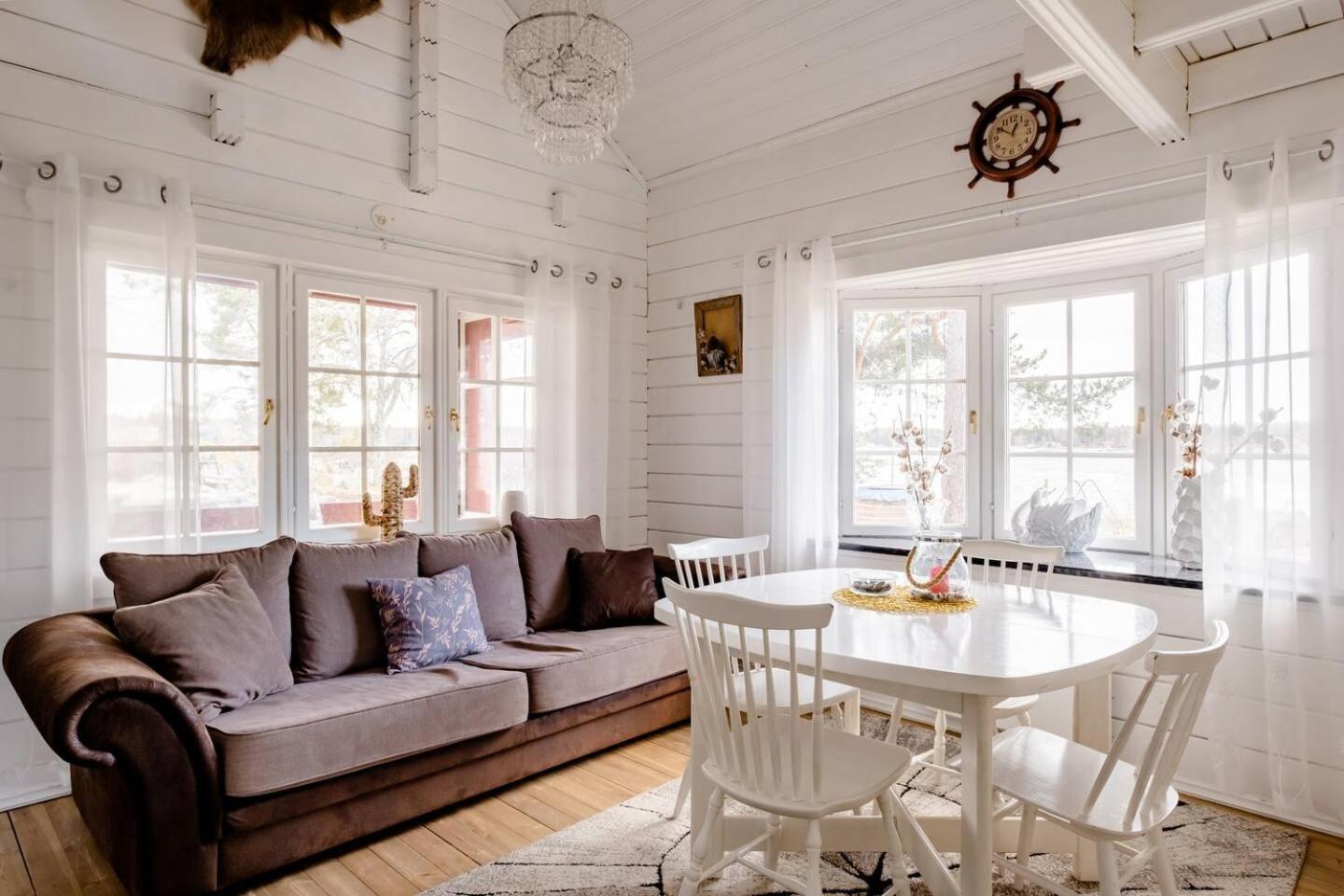 3 Bedroom Cottage With Sauna By The Sea Vaasa Ngoại thất bức ảnh